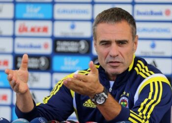 Ersun Yanal: ”En büyük mutluluk Fenerbahçe’de olmaktır”