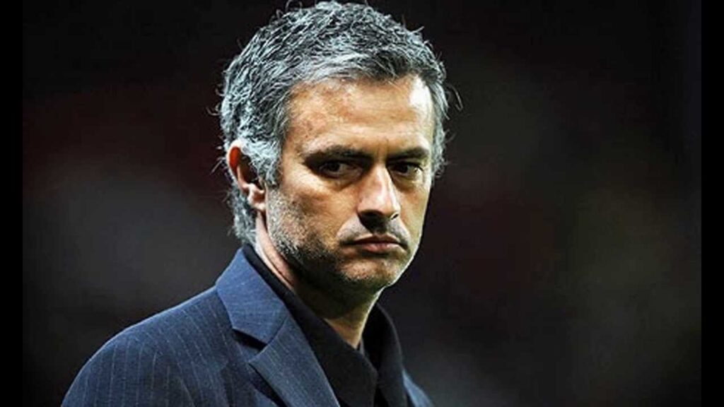 Jose Mourinho:"Fenerbahçe güçlü bir takım" 1