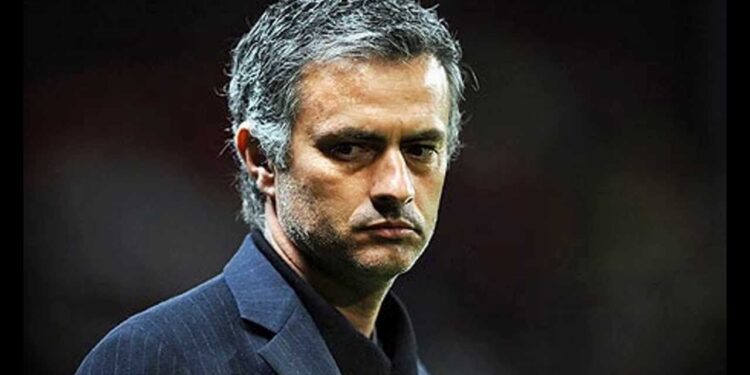 Jose Mourinho: "Fenerbahçe güçlü bir takım" 1