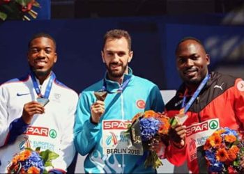 Avrupa Şampiyonu Ramil Guliyev altın madalyasını aldı