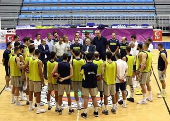 Fenerbahçe Erkek Basketbol Takımımız sezonu açtı