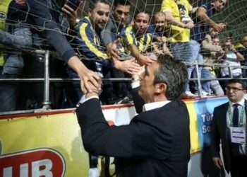 Başkanımız Ali Koç: “Sabredin de diyemiyorum, mahcubum size.”