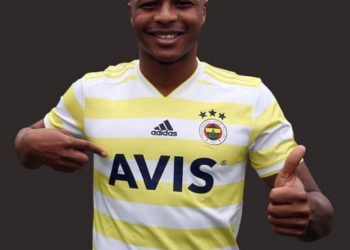 Fenerbahçe’nin yeni forma sponsoru AVIS (Sözleşme bedeli 35.500.000 TL+KDV)