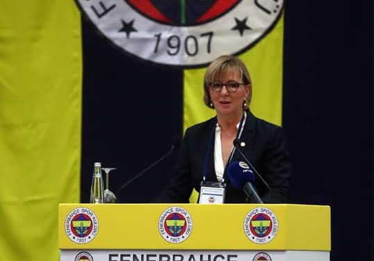Sevil Zeynep Becan: Amacımız ve tüm çalışmalarımız Atatürk’ün izinde, Atatürk’ün yolunda bir Fenerbahçe’nin sonsuza dek devam etmesi. 1