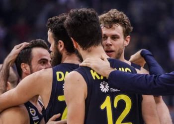 Olympiakos 72-73 Fenerbahçe