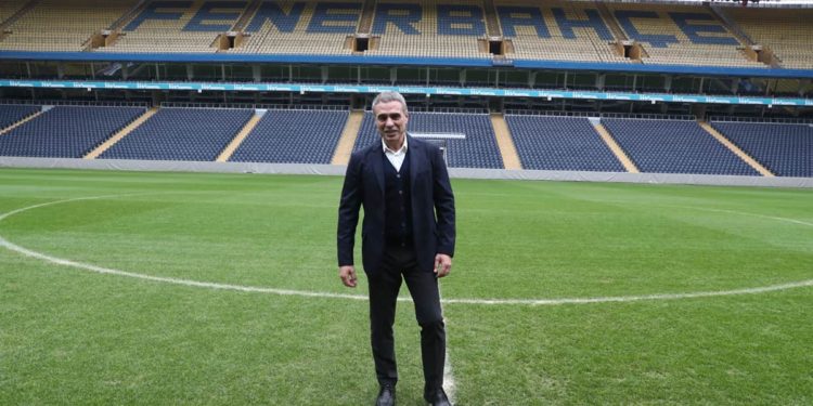 Teknik Direktörümüz Ersun Yanal Şükrü Saracoğlu’nda 1 Teknik Direktörümüz Ersun Yanal Şükrü Saracoğlu’nda 1