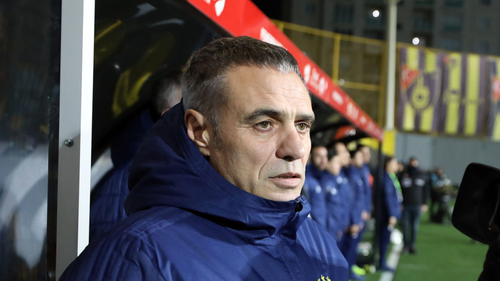 Biz turu geçeceğiz. Fenerbahçe’nin buradan daha hızlı bir şekilde yükselerek çıkması kesin 1