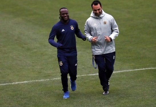 Moses: Futbol bir takım oyunu. Kolektif bir oyun. Bireysel olarak bir şey yapmanız mümkün değil 1