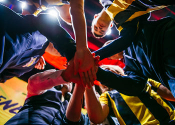 1907 Fenerbahçe Espor Finalde!
