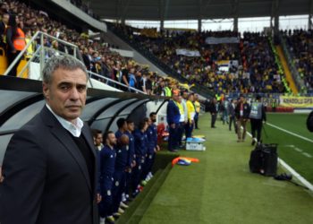 Ama ne olursa olsun Fenerbahçe gibi oynamaya devam edeceğiz