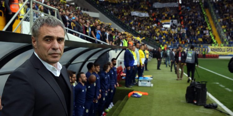 Fenerbahçe yüzünü yarınlara çevirdi 1 Fenerbahçe yüzünü yarınlara çevirdi 1