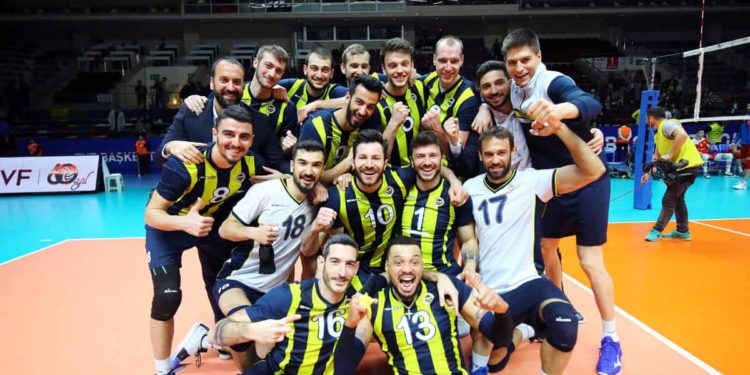 Erkek Voleybol Takımımız yarı finalde 1