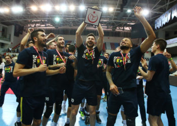 Efeler Ligi’nde şampiyon Fenerbahçe