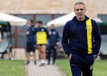Fenerbahçe'nin hedefi başarılı olmak, zirvede olmak, zirvenin takımı olmak ve her oynadığı kulvarı birinci bitirmektir 3
