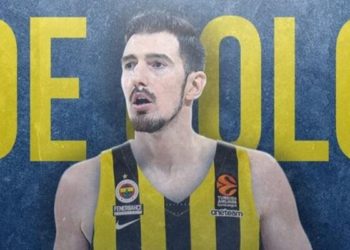 Nando de Colo Fenerbahçe'de 3