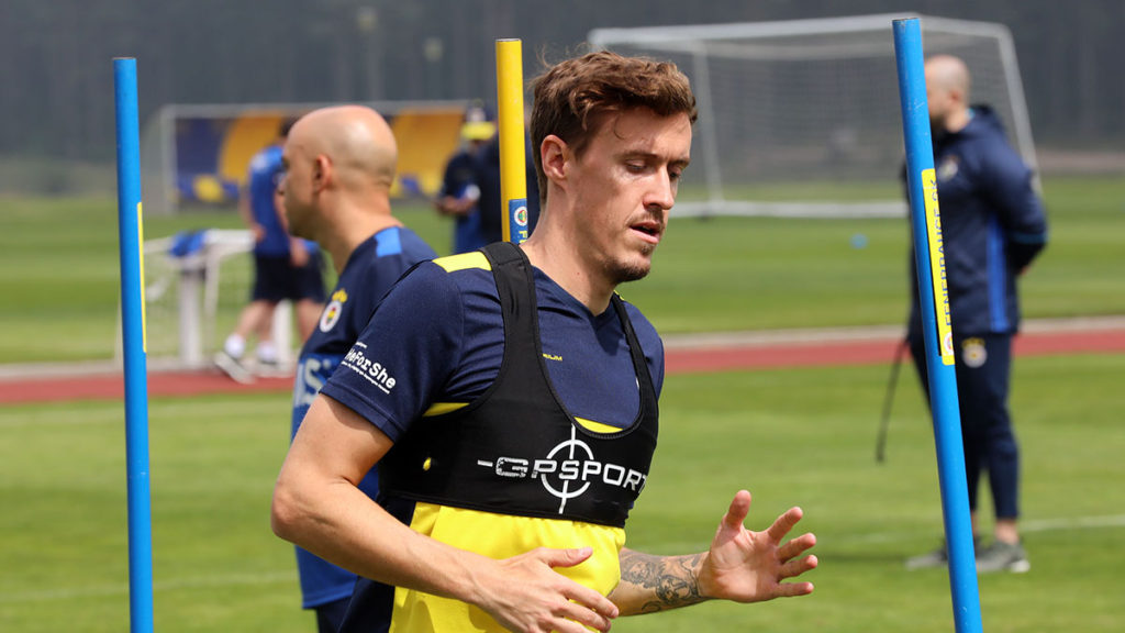 Max Kruse, Fenerbahçe ile sözleşmesini tek taraflı feshetti 1