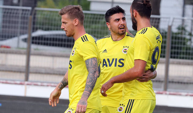 Fenerbahçe, Ozan Tufan'ı Watford'a satın alma opsiyonlu olarak kiraladı 1