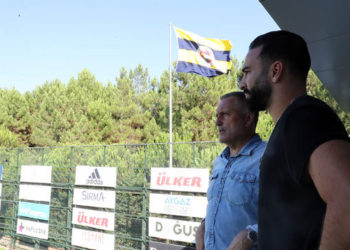 Fenerbahçe Ailesi’nin bir askeri olarak elimden geleni yapacağım 6
