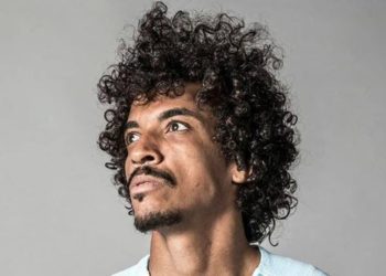 Luiz Gustavo Fenerbahçe’de. Yıllık 2.750.000€ net ücret kazanacak.