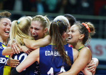 Vestel Venus Sultanlar Ligi 5. Hafta | Fenerbahçe Opet 3-0 VakıfBank