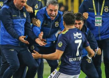 Ersun Yanal: “Böyle birleşirsek şampiyonluk kolay”