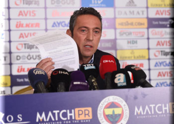 3 Temmuz’da ki Fenerbahçe’nin haklı şampiyonluğunu elinden almaya çalışan o örgüt, o örgüt değil belki ve başka aktörler var ama bugün de bizi şampiyon yapmamak üzere, muhtemel şampiyonluğumuzu engellemek üzere benzer bir zihniyetle çaba harcıyor.