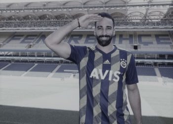 Sezon başında transfer edilen Adil Rami ile yollar ayrıldı