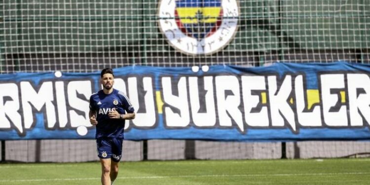 Sosa: Fenerbahçe’de olduğum için çok gururluyum 5 Sosa: Fenerbahçe’de olduğum için çok gururluyum 1
