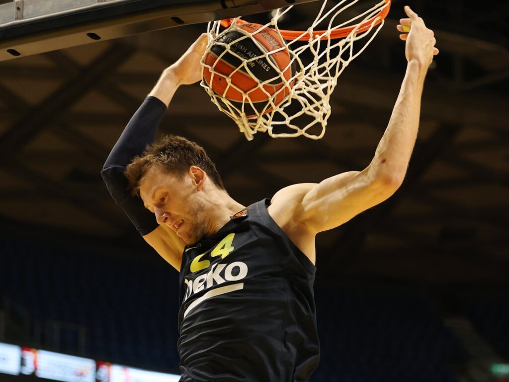 Fenerbahçe Beko 84-77 Olympiacos 1