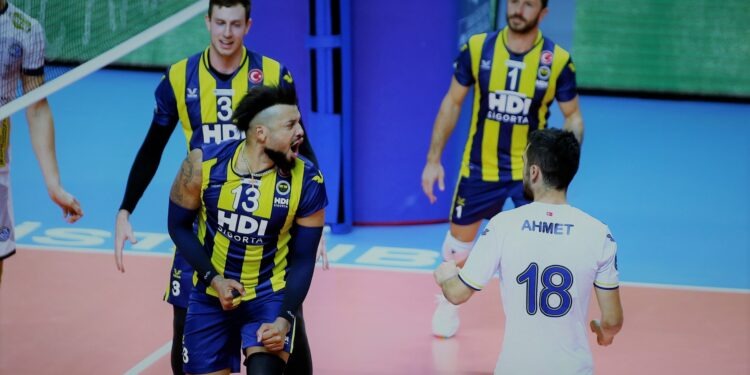 Fenerbahçe HDI Sigorta 3-0 Arkas Spor 1