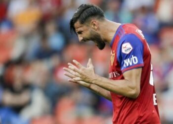 Fenerbahçe’den sürpriz transfer: Kemal Ademi!