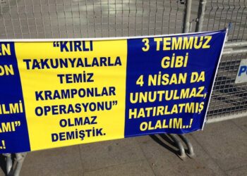 3T Kumpası’nda Aziz Yıldırım tüm suçlamalardan beraat etti. Fenerbahçemiz tüm suçlamalardan aklandı.