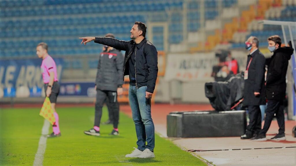 Fenerbahçe deplasmanda Karagümrük'ü 2-1 mağlup etti 1