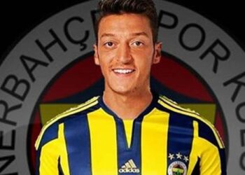 Mesut Özil Fenerbahçe’de!.