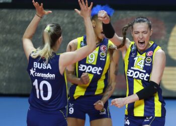 Galatasaray HDI Sigorta 0-3 Fenerbahçe Opet