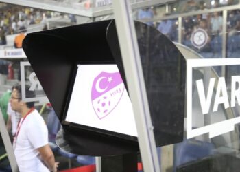 “Kirli lobi VAR, Şaibe VAR, Kayırma VAR, Haksızlık VAR ve ADALET YOK”