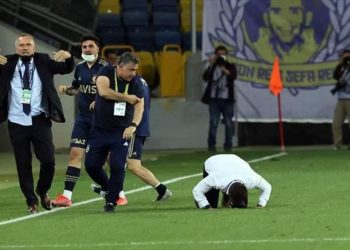 90+6’daki galibiyet golüyle, Fenerbahçe şampiyonluğa yürüdü