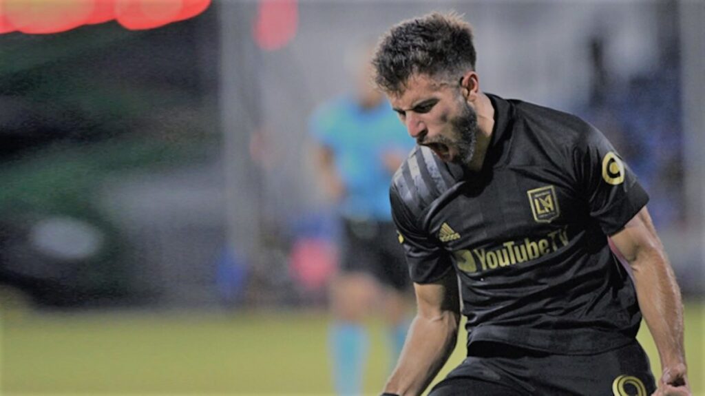 Diego Rossi Fenerbahçe'de 1 Diego Rossi Fenerbahçe'de 1
