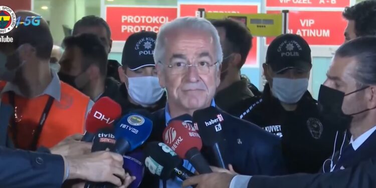 Erol Bilecik: Bu akşam resmen katledilen bir maç vardı 1