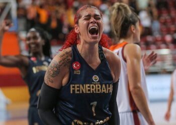Galatasaray – Fenerbahçe: 69-89