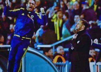 Uyuyorum Fenerbahçe, uyanıyorum Fenerbahçe