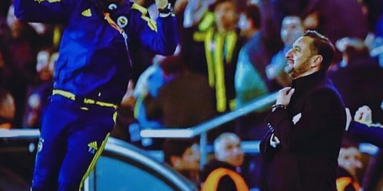 Uyuyorum Fenerbahçe, uyanıyorum Fenerbahçe 1
