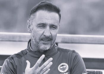 Vitor Pereira gitti, dertler bitmedi!