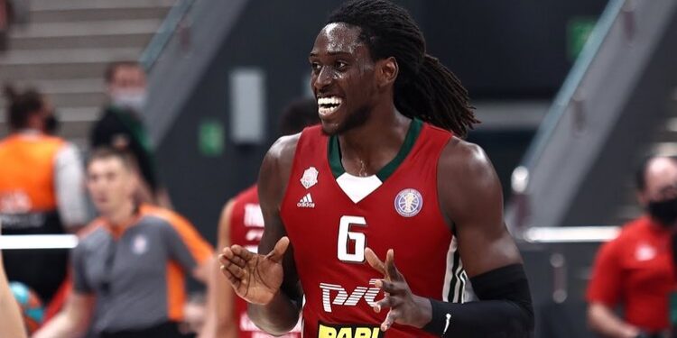 Johnathan Motley Fenerbahçe Beko’da 5 Johnathan Motley Fenerbahçe Beko’da 1