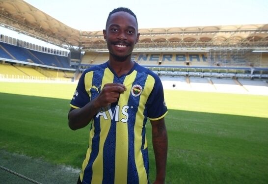 Lincoln Henrique, resmen Fenerbahçe'de 1