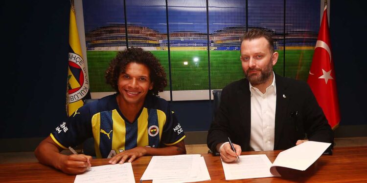 Selahattin Baki ile yeni transferimiz Willian Arao’dan açıklamalar 1