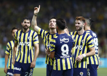 Fenerbahçe 4-1 Austria Wien. UEFA Avrupa Ligi’nde gruplardayız!