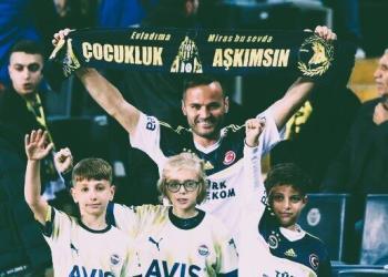 Fenerbahçe 10 kişi ile Sivas hasretini bitirdi!