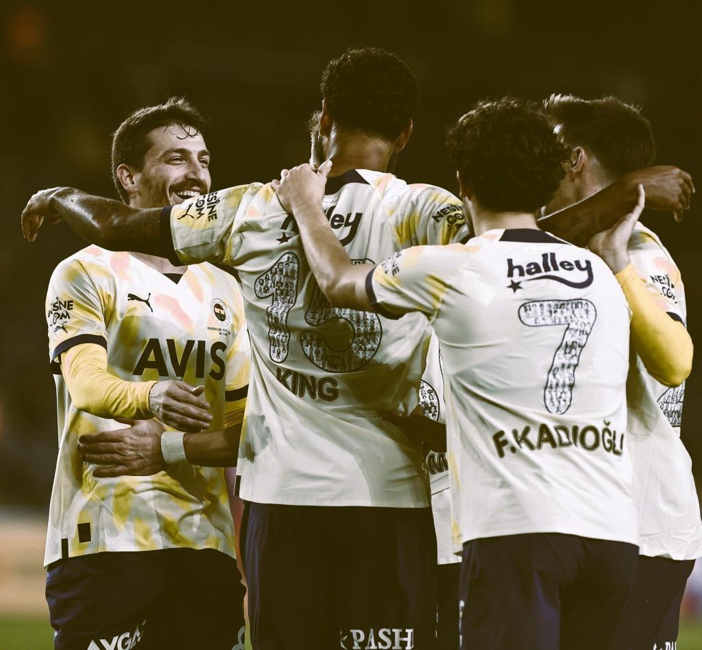Fenerbahçe 3-1 Rayo Vallecano 1