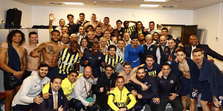 Dinamo Kiev 0-2 Fenerbahçe 5 Dinamo Kiev 0-2 Fenerbahçe 1